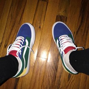 Meet your Posher, Carlos